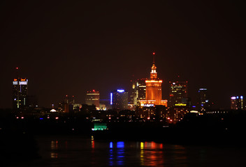Warszawa nocą