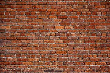 stary czerwony mur z cegły