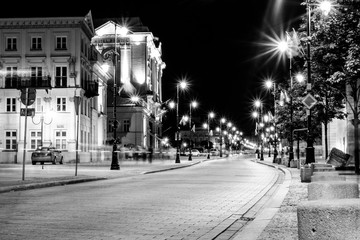 Warszawa nocą