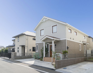 住宅 住宅街 イメージ 分譲住宅 快晴 青空 コピースペース