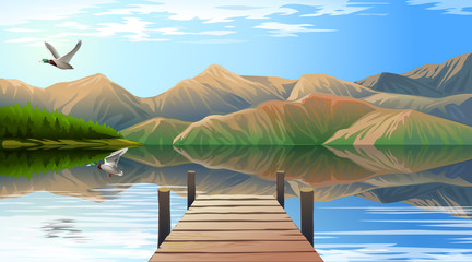 Widok na jezioro i molo