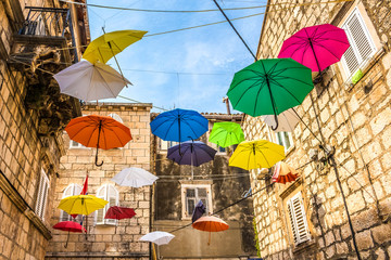 Chorwacja - wyspa Korcula. Urokliwe uliczki miasta Korcula