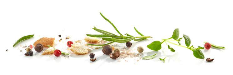 Okruchy chleba i przyprawy