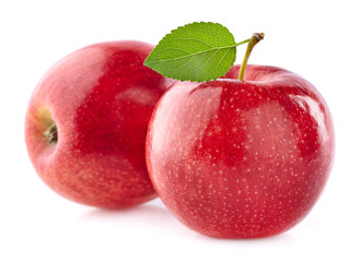 Dwa jabłka z liściem