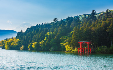 Góra Fuji z jeziora Ashinoko, Hakone, Japonia