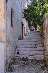 Symi, Grecja - romantyczne uliczki