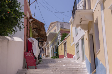 Symi, Grecja - romantyczne uliczki