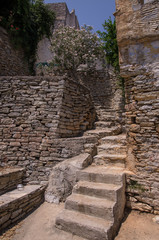 Symi, Grecja - romantyczne uliczki