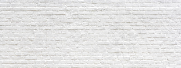 Biel malująca stara ściana z cegieł panoramiczny tło