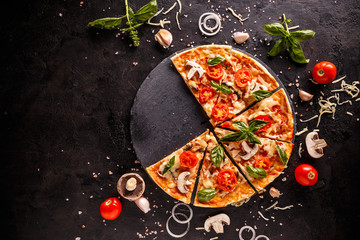 Świeża włoska pizza