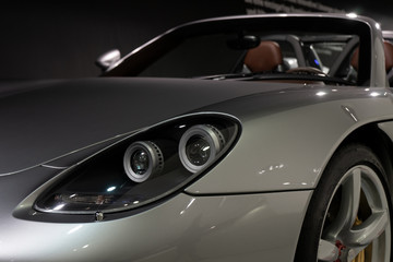 Samochód, samochód sportowy i nowy samochód