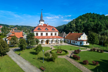 Widok z lotu ptaka miasta galicyjskiego w Nowym Sączu