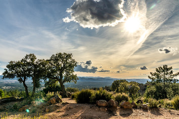 widok na dolinę Roquebrune sur Agens, Lazurowe Wybrzeże, Francja