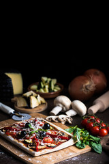 pizza warzywna i jej składniki