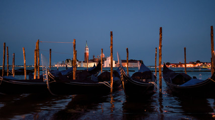 gondole na kanale Grande w Wenecji