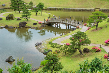 Ogród japoński „Gyokuseninmaru Garden” w Kanazawie, Japonia