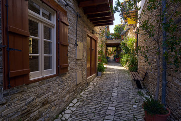 Uliczki w starych miasteczkach na Cyprze