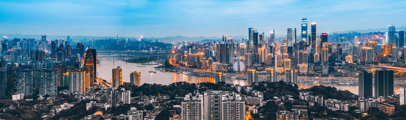 Panoramę miejskiego krajobrazu architektonicznego w Chongqing ..