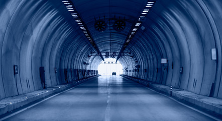 Long grey tunnel 