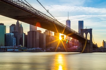 brooklyn bridge in new york city