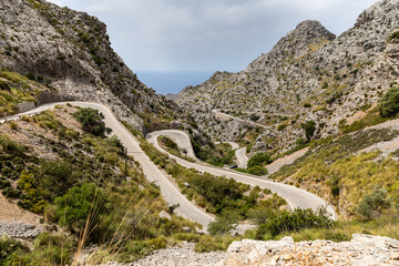 Serpentinen auf Spanischer Insel Mallorca