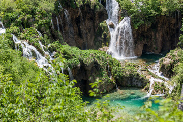 Park Narodowy Jezior Plitwickich. Plitvička Jezera. Wodospady.