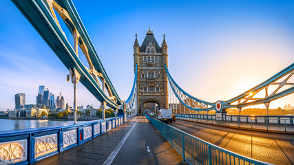 the famous tower bridge of london during sunrise