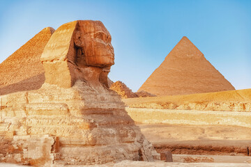 View of famous wonder of world Sphinx and pyramids Giza, Egypt