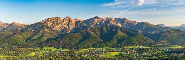 Poland 2022. Beautiful view on the snow Tatry. Zakopane, Giewont, Kasprowy Wierch, Swinica, Rysy, Kresanica.