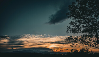 Zachód słońca, Pireneje Wschodnie, Francja