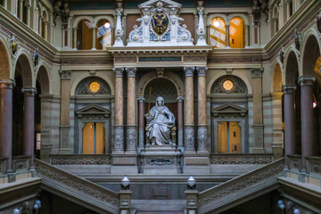 En Viena majestuoso palacio de justicia. Europe, Austria, Vienna, Inner City (UNESCO World Heritage Site), Palace of Justice and Seat of the Supreme Court of Austria